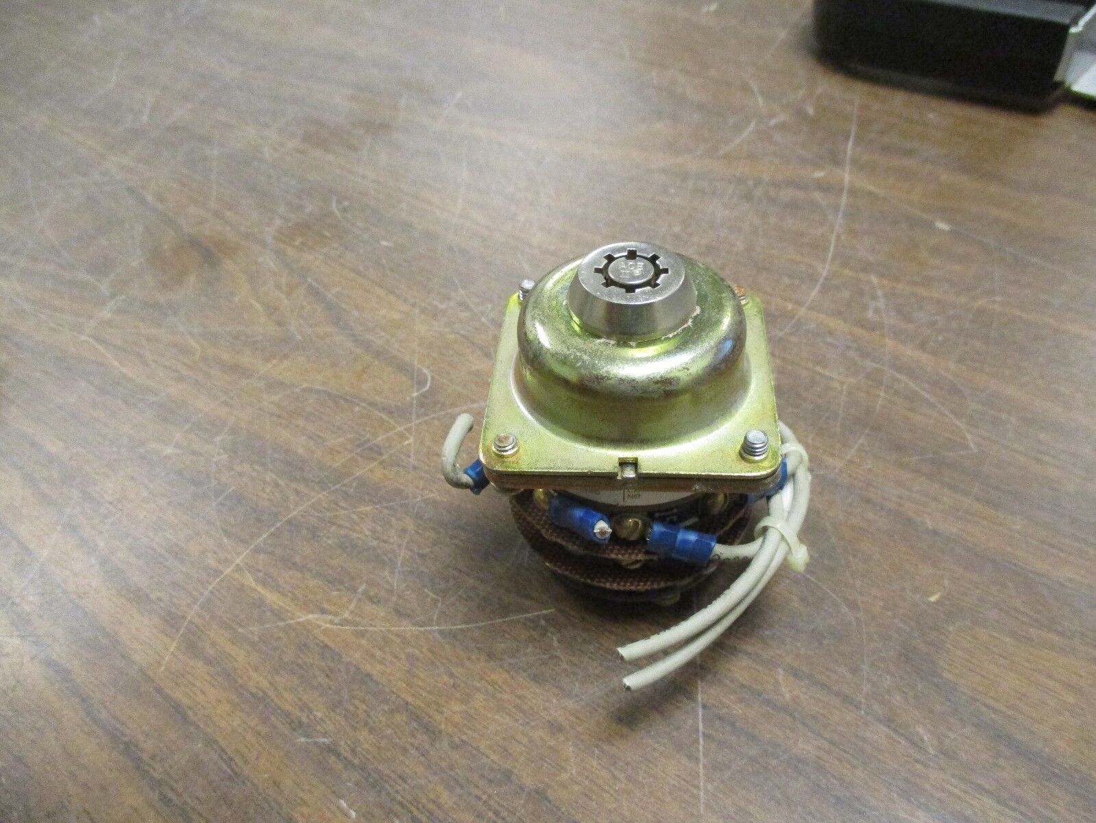 Electroswitch Series 31 Switch 65303B 9921 10A@125VAC 5A@250VAC Used