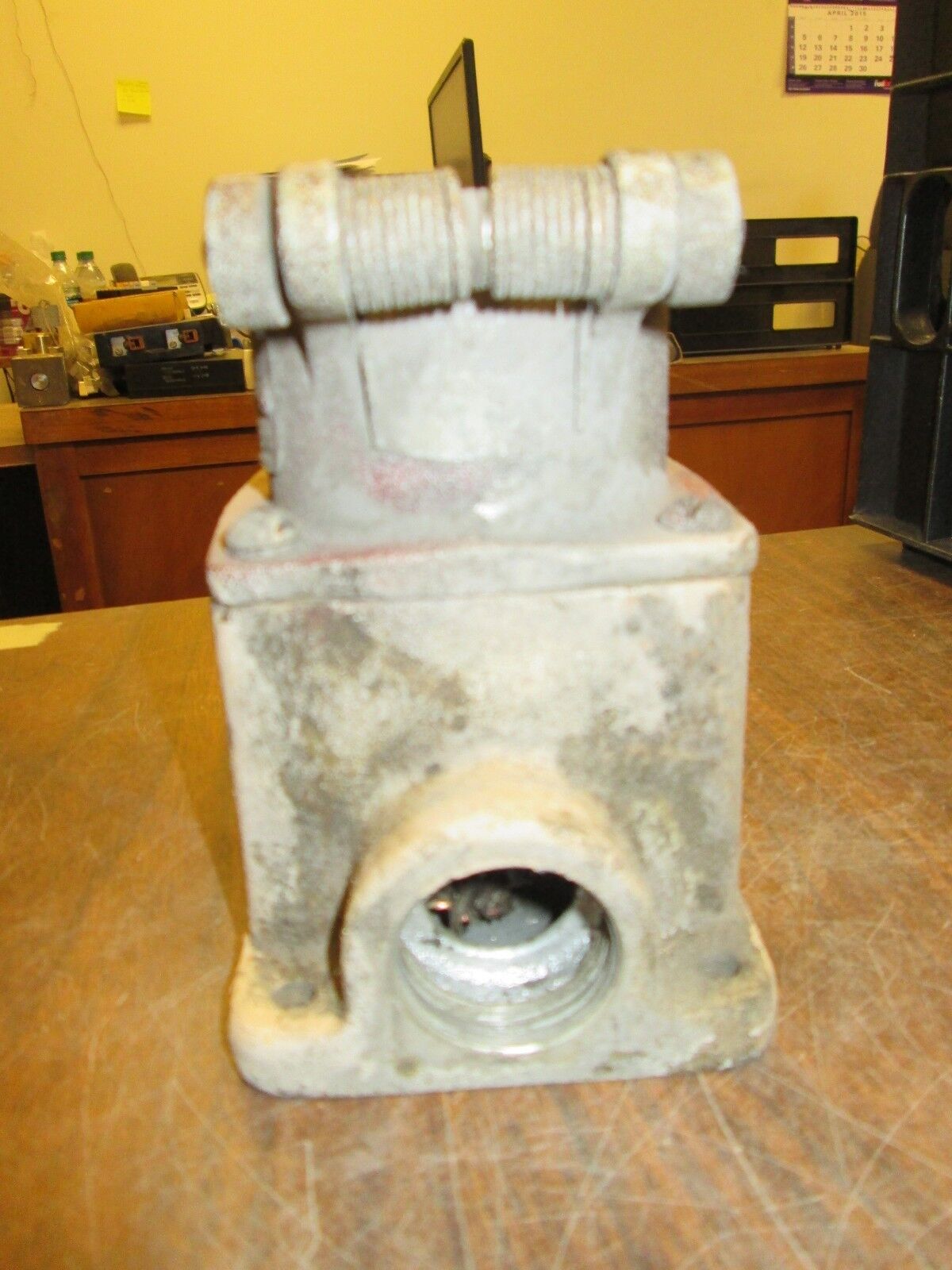 Ralco Receptacle w/ Base 321 B 30A 600V 4W 3P Used