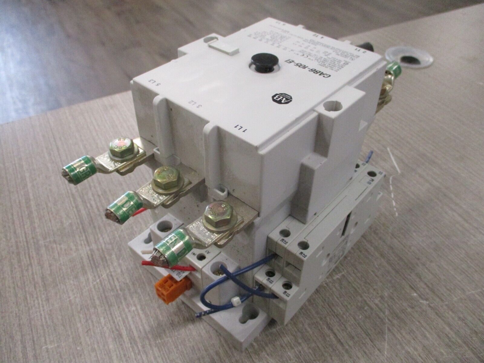 Allen-Bradley Contactor CAB6-105-EI 110-130V Coil 160A 600V Used