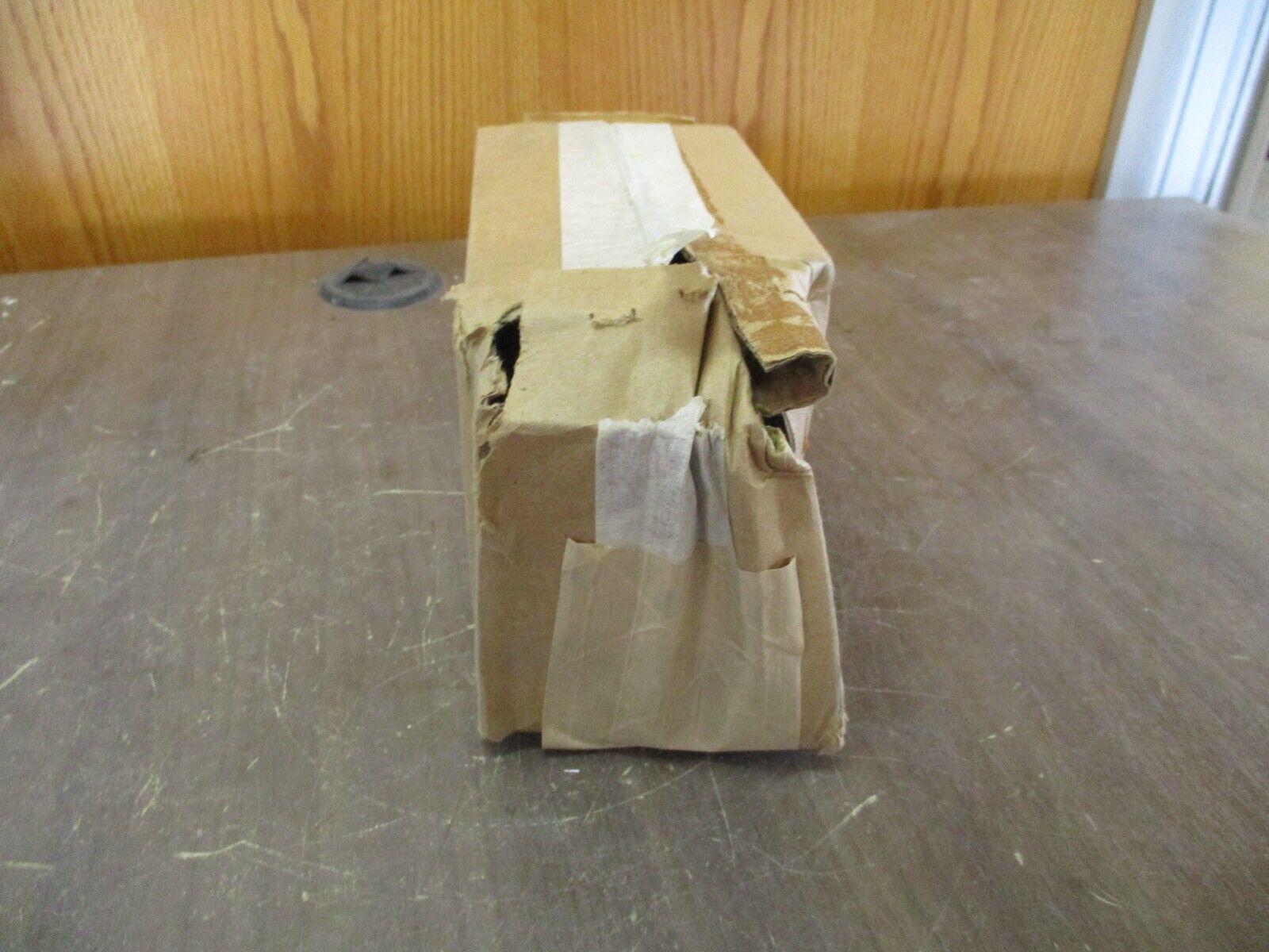 GE Spectra Ground Assembly AEG47 New Surplus *Damaged Box* New Surplus