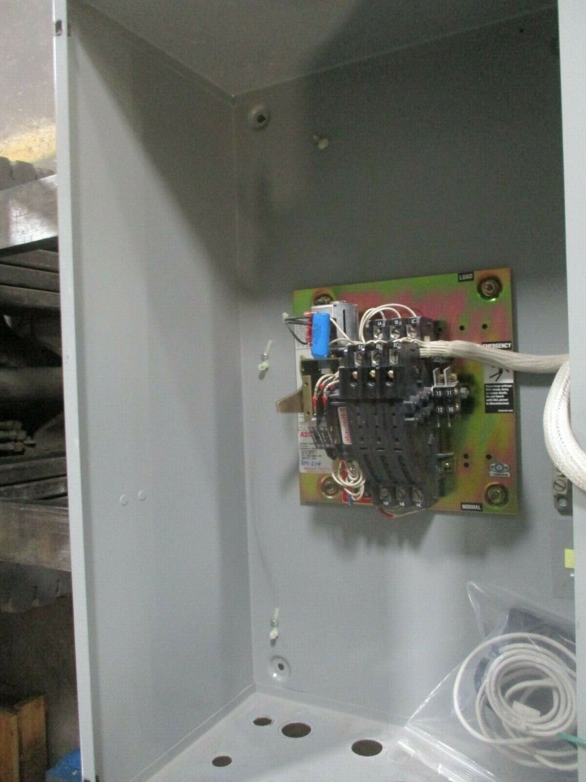 Asco Series 940 Automatic Transfer Switch 94033097C 30A 480Y/277V 60Hz Used