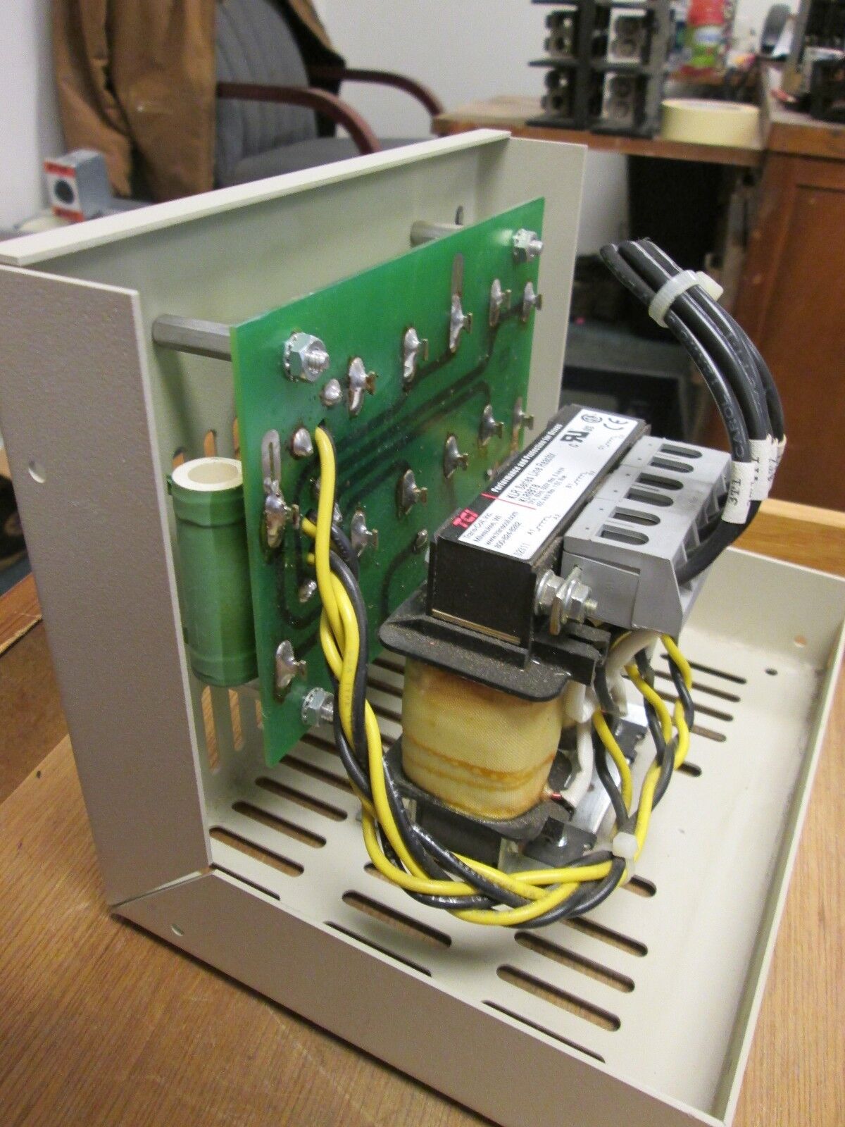 TCI Line Reactor / Filter KLC8B 600V 8A Used