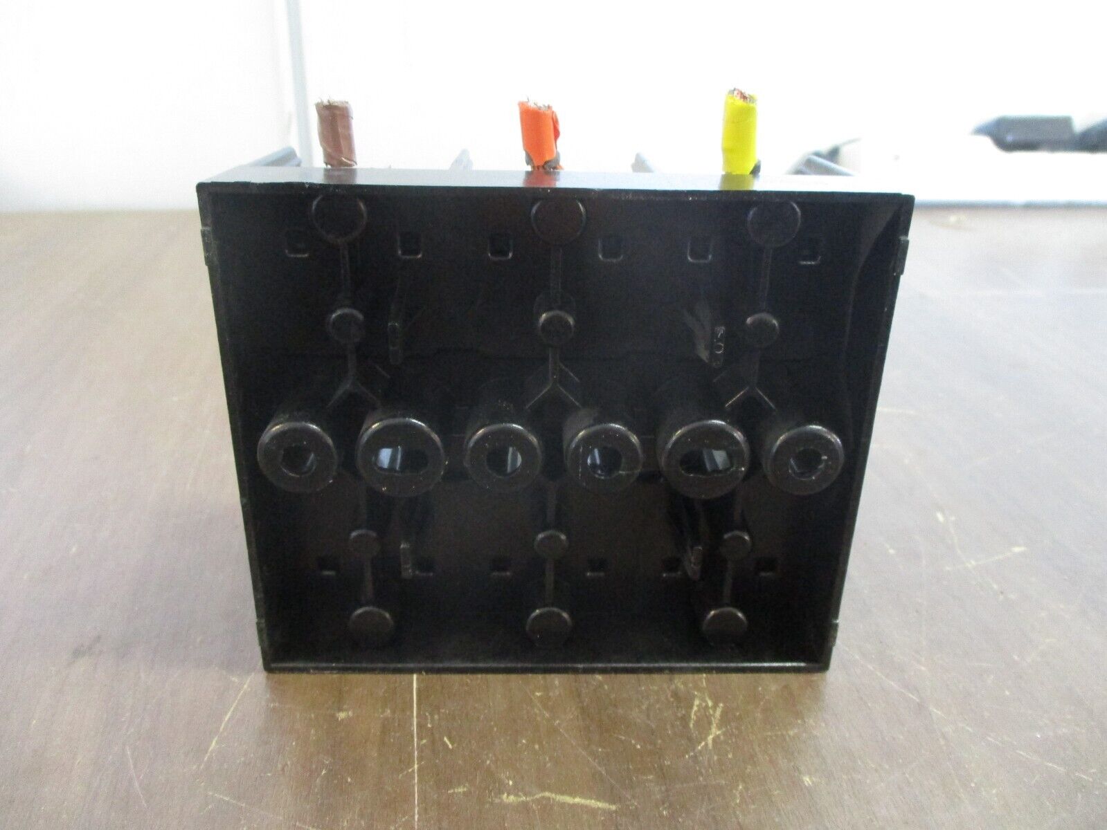 Buss Fuseholder J60060-3C 60A 600V 3P w/ (3) 45A Fuses Used