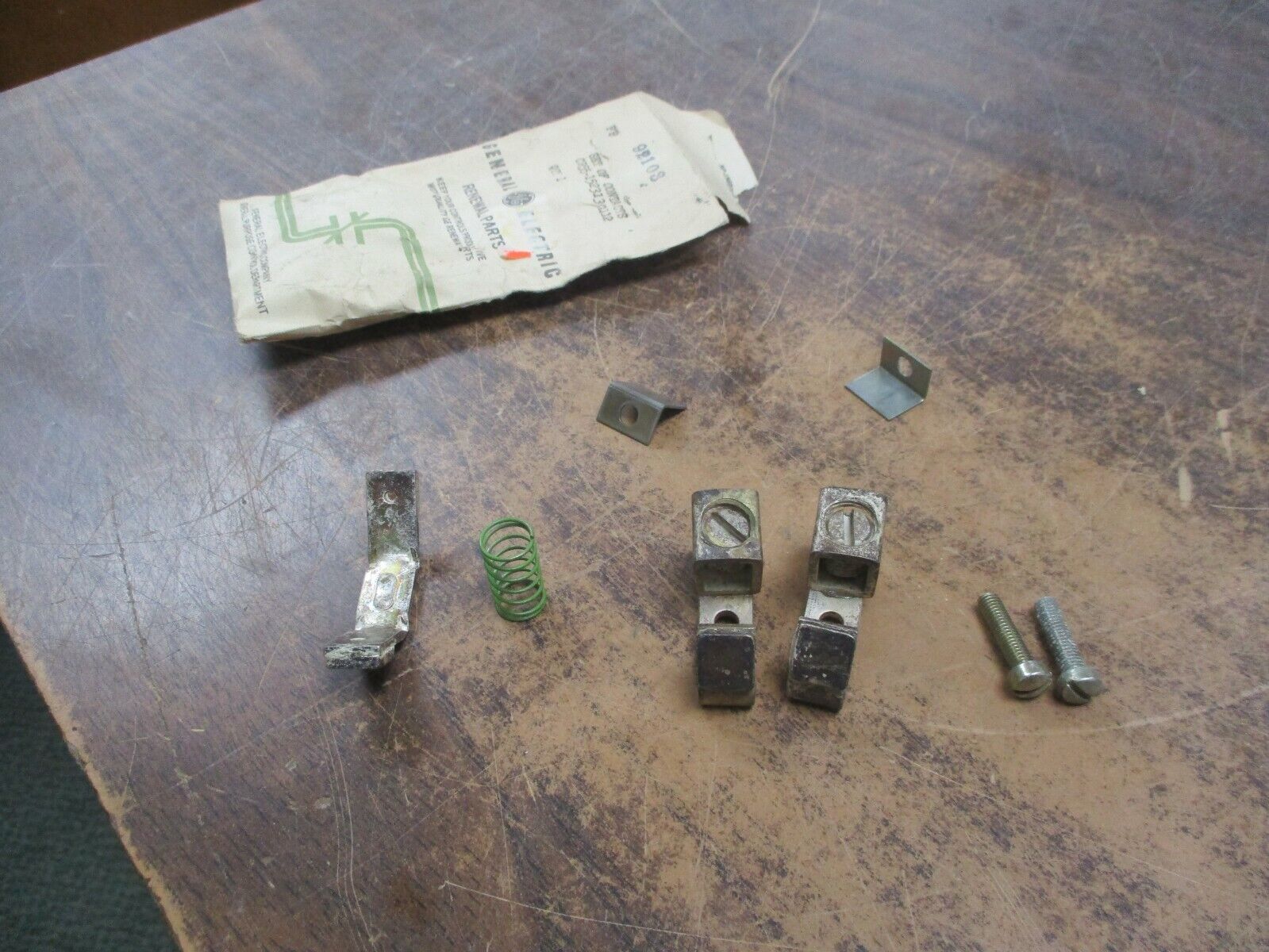 GE Contact Kit CR55-152313G112 New Surplus