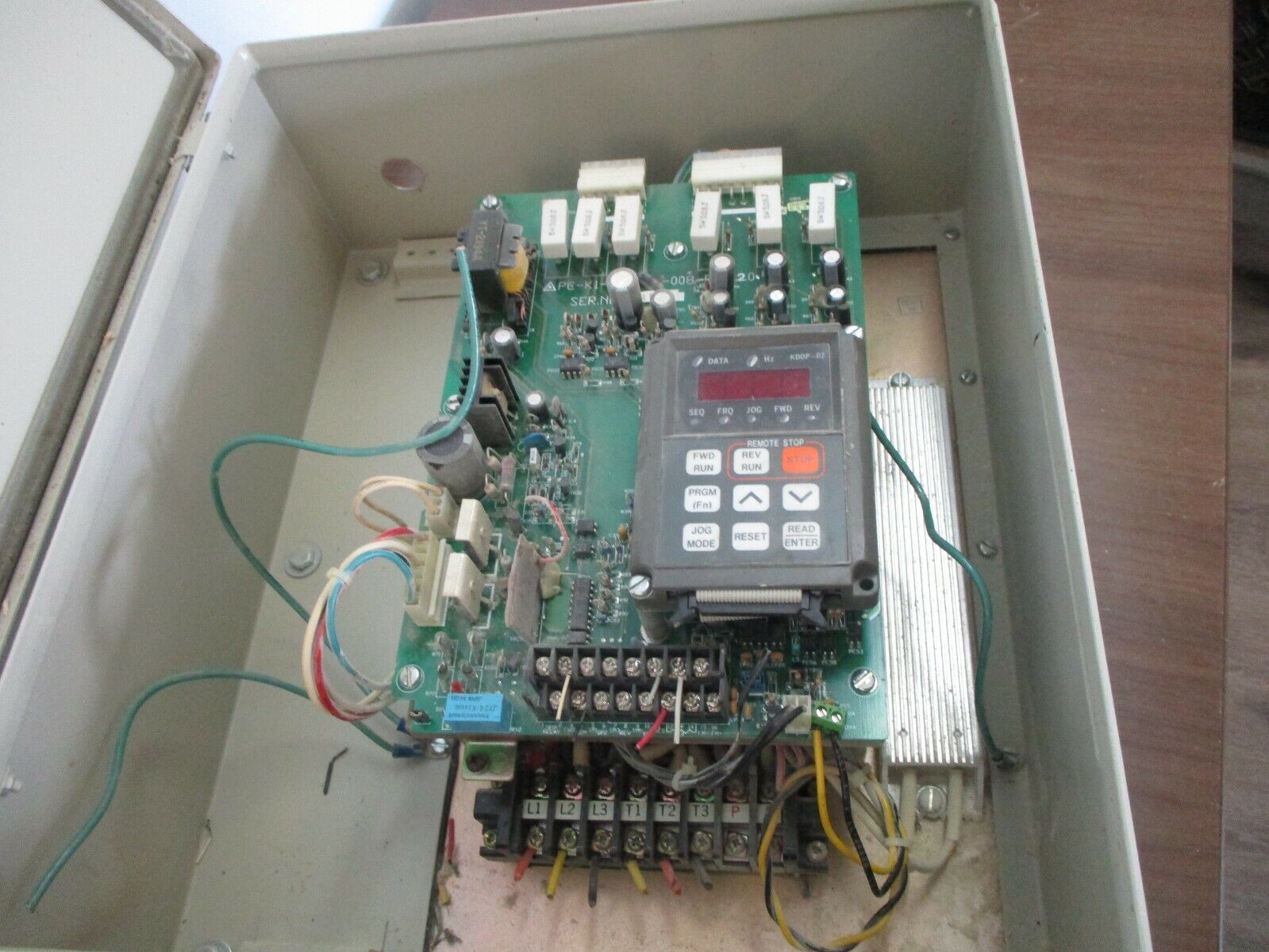 Motortronics AC Drive KP1-405-E-GF 5HP 400V 50/60Hz 8.8A Nema 4X Used