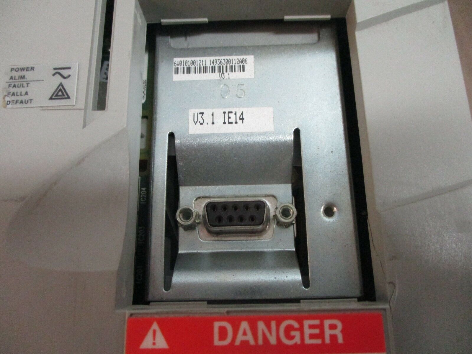 Square D Altivar 58 AC Drive ATV58HD16N4Z 15HP w/ VW3A58202 I/O Card *No Keypad*