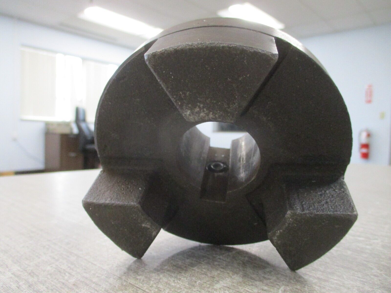 Lovejoy Jaw Coupling Hub L190 Bore: 1 1/2" Used