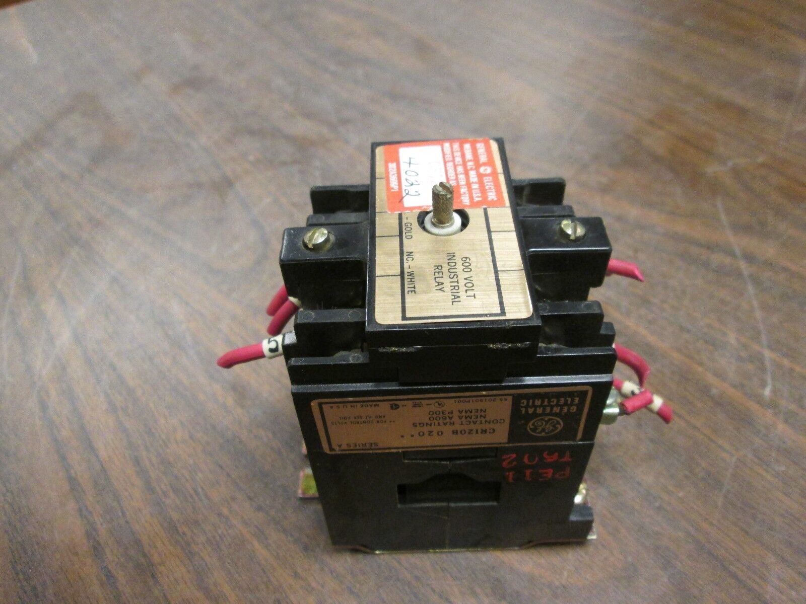 GE Relay CR120B0 4022 120V Coil Used