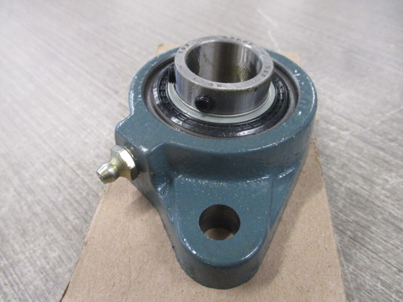 Dodge Flange Bearing 124173 F2B-SC-100 1" New Surplus