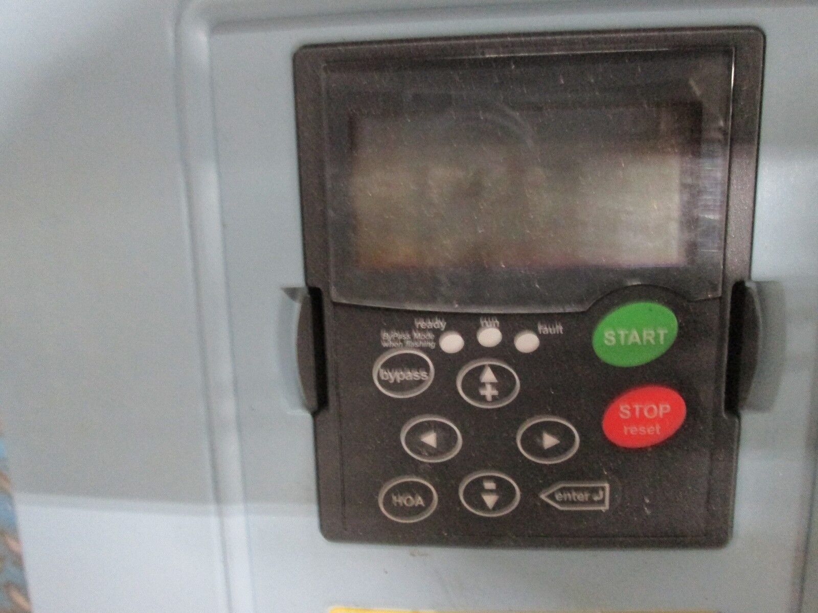 Cutler-Hammer HVX 9000 AC Drive HVX050A1-4A1N1CA 50HP 3Ph Used