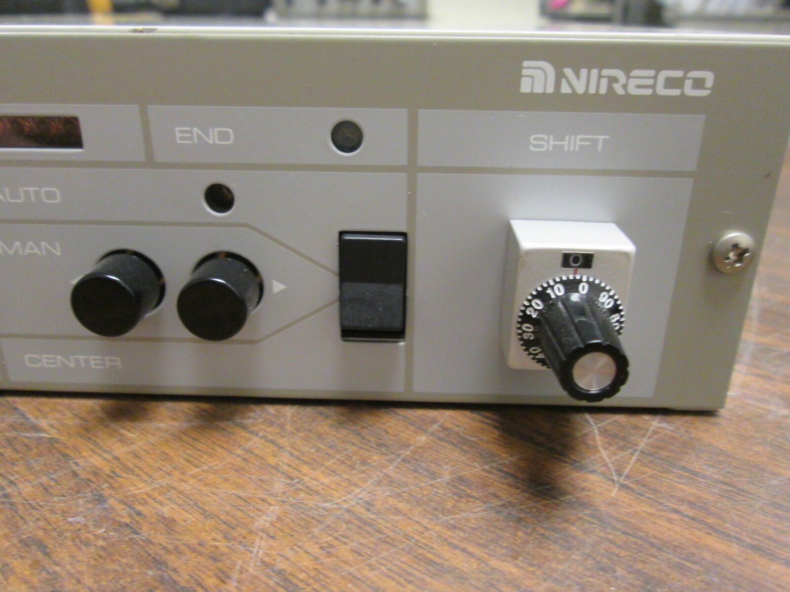 Nireco Liteguide Amplifier w/ Sensor AE120/UH01 100-240VAC 50/60Hz Used