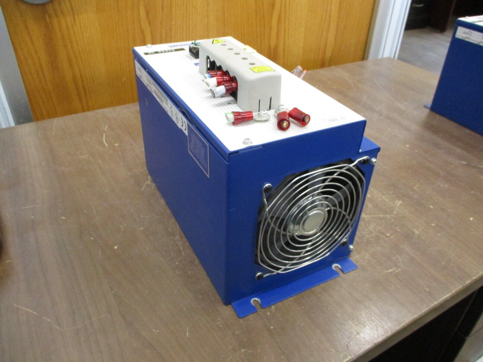 Kollmorgen ServoStar Servo Amplifier SR55200-2G617C Output: 230VAC 55A/Ph 20kW