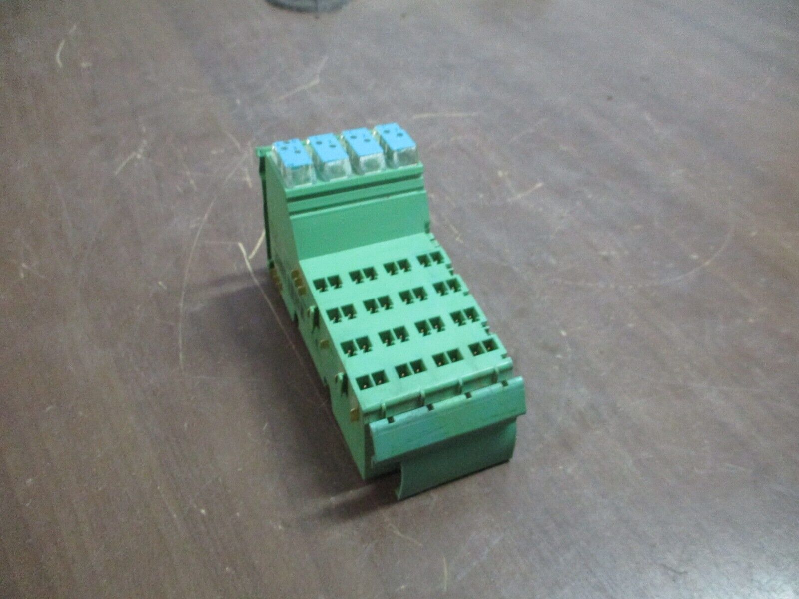 Phoenix Contact IBIL24DI8 Interbus 2726227 HW/FW: 02/- *Broken Plastic* Used