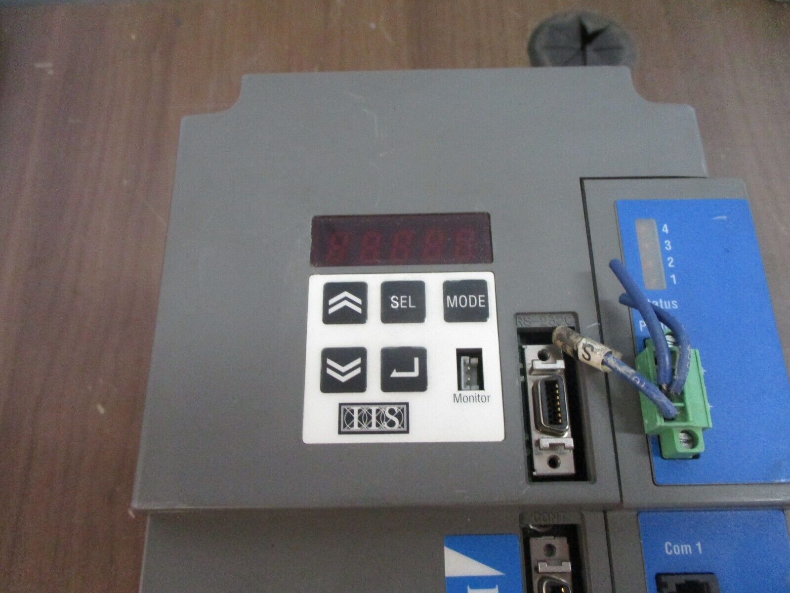 Industrial Indexing Systems Delta Servo Drive DS-50 / RA *Chipped Corner & Vent*