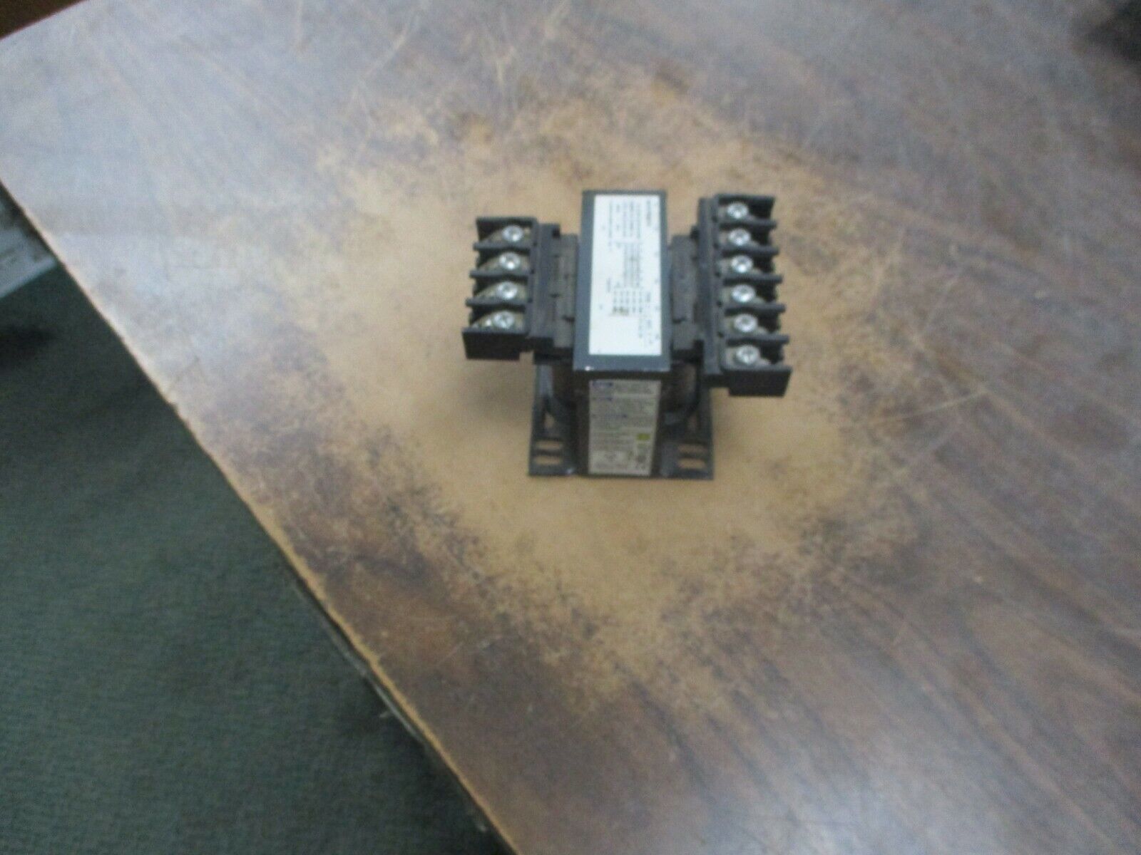 Square D Transformer 9070T50D19 0.05KVA Pri:208/240/277/380/480V Sec:24V 50/60Hz