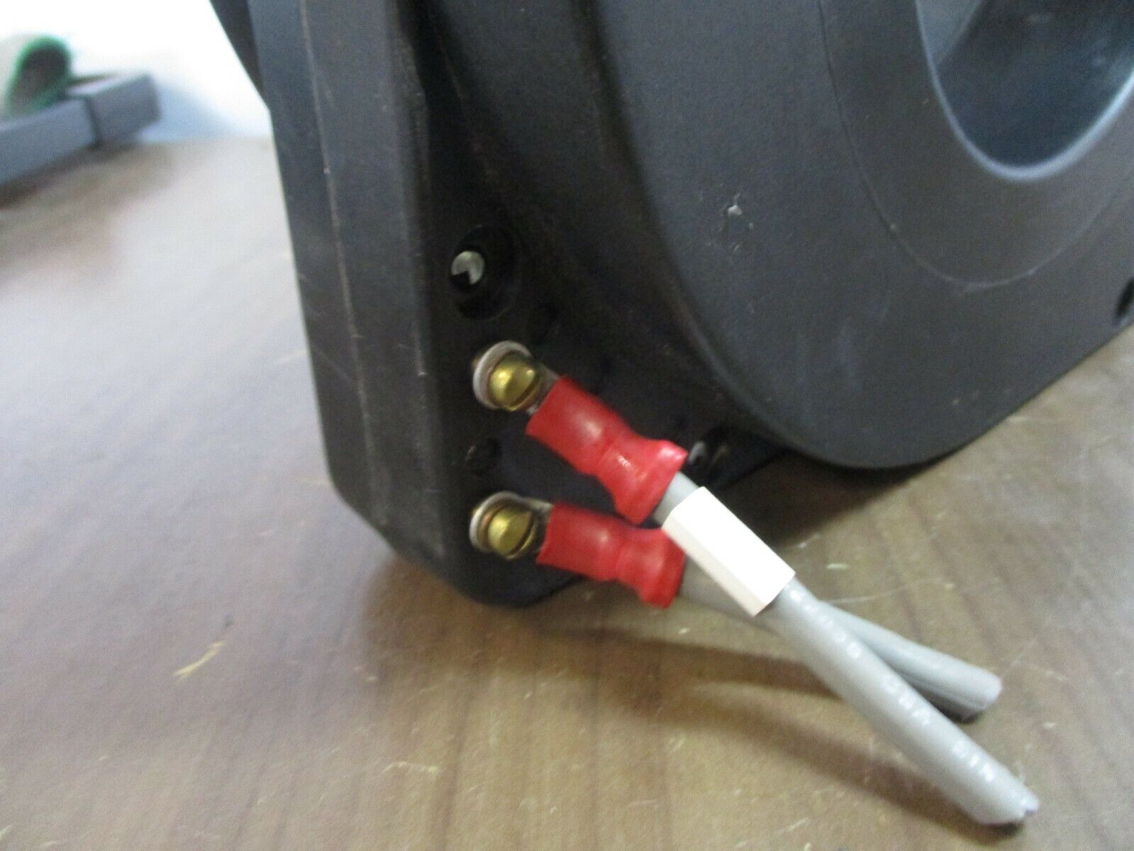 ABB Type SAB-1 Current Transformer 9628A68G07 Ratio 300:5A 600V 25-400Hz Used