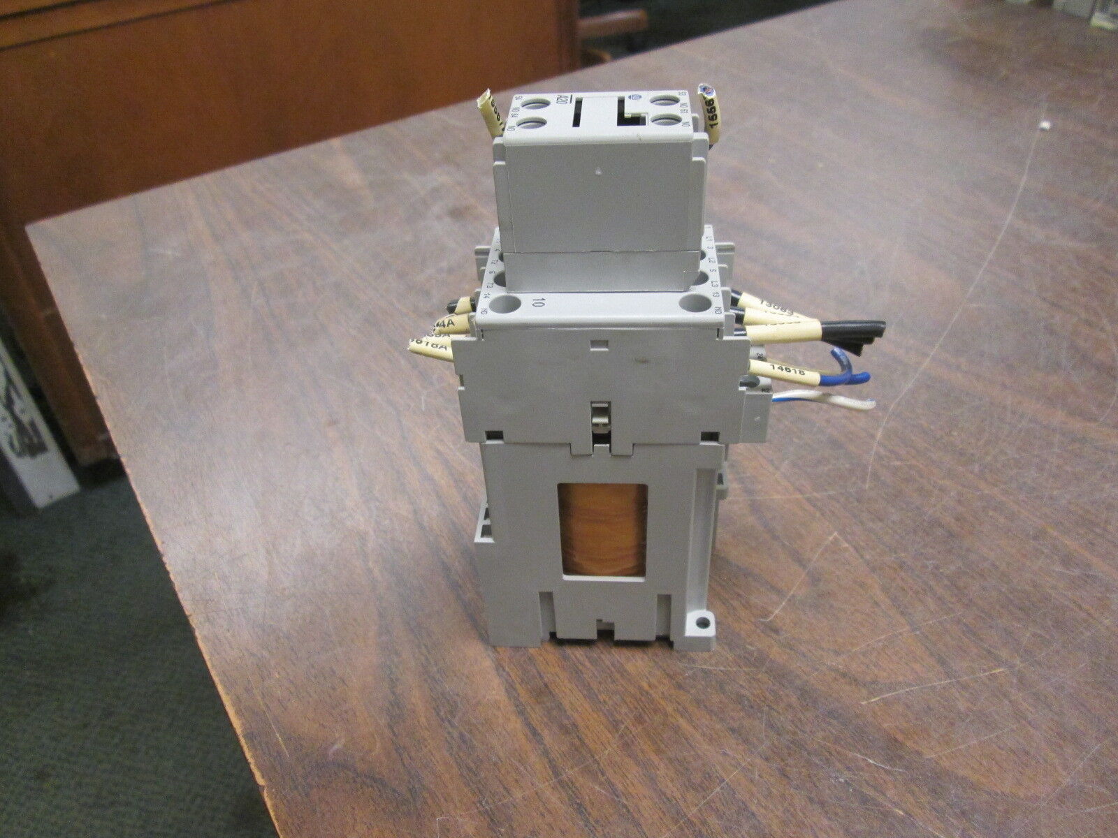 Allen-Bradley Contactor 100-C23Z*10 24VDC Coil 30A 600V Used