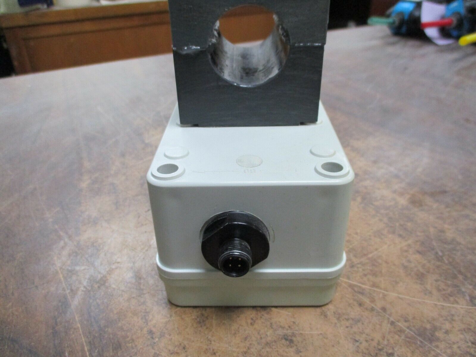 Dynasonics TFXL Transit Time Flow Meter DTFXL1-CC1-NN Supply:11-30VDC 0.25A Used