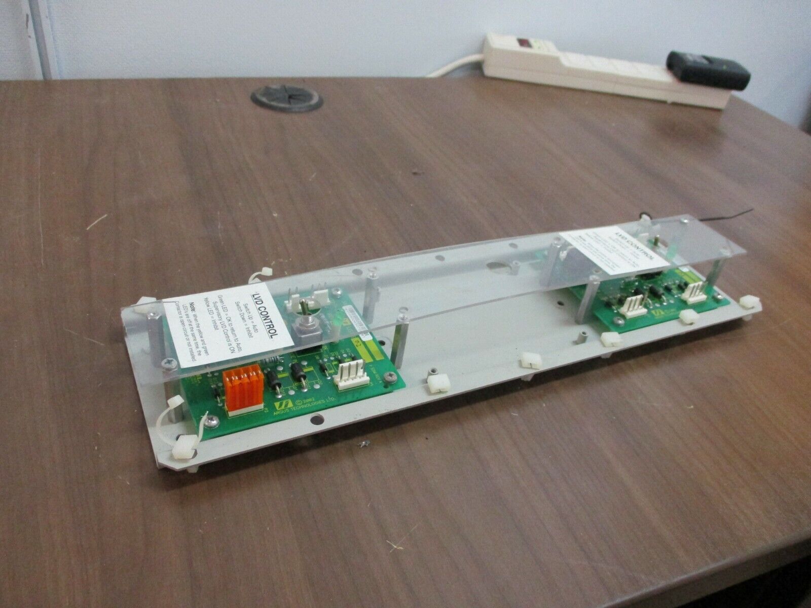 Argus Technologies Dual LVD Control 707-307-20 Rev. B1 Lists: 0.2 Used