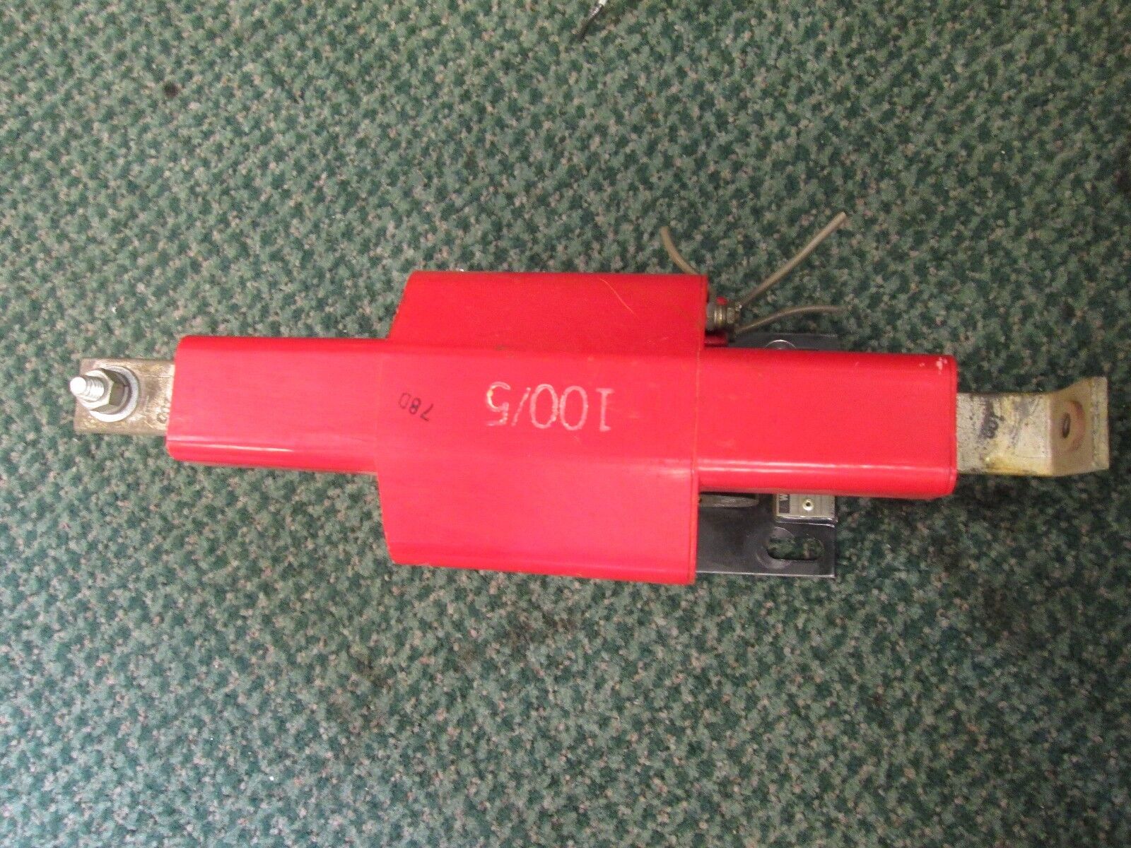 Westinghouse LF Current Transformer 872D190G Ratio 100:5 5KV 50/60Hz Used