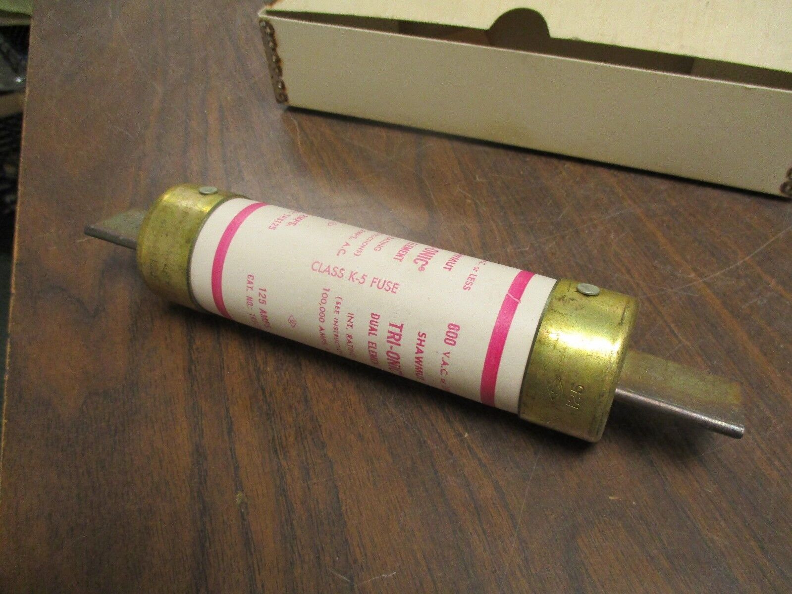 Shawmut	Tri-onic Fuses TRS 125  125A 600V New Surplus