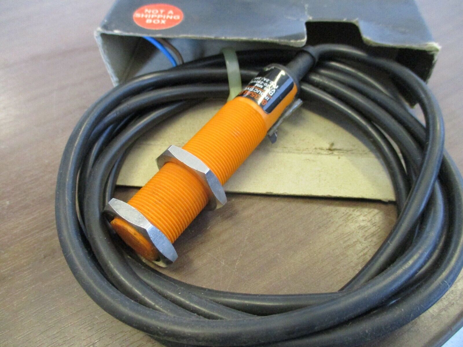 Efector Inductive Proximity Switch 8035AL05FL2CBXX 5mm 2W New Surplus