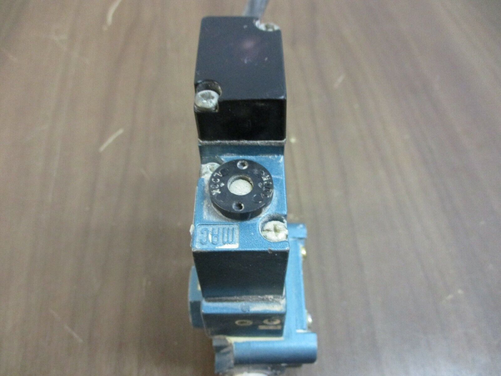 MAC Solenoid Valve 55B-11-PI-111AA VAC to 150 PSI w/ PID-111AAAA Used
