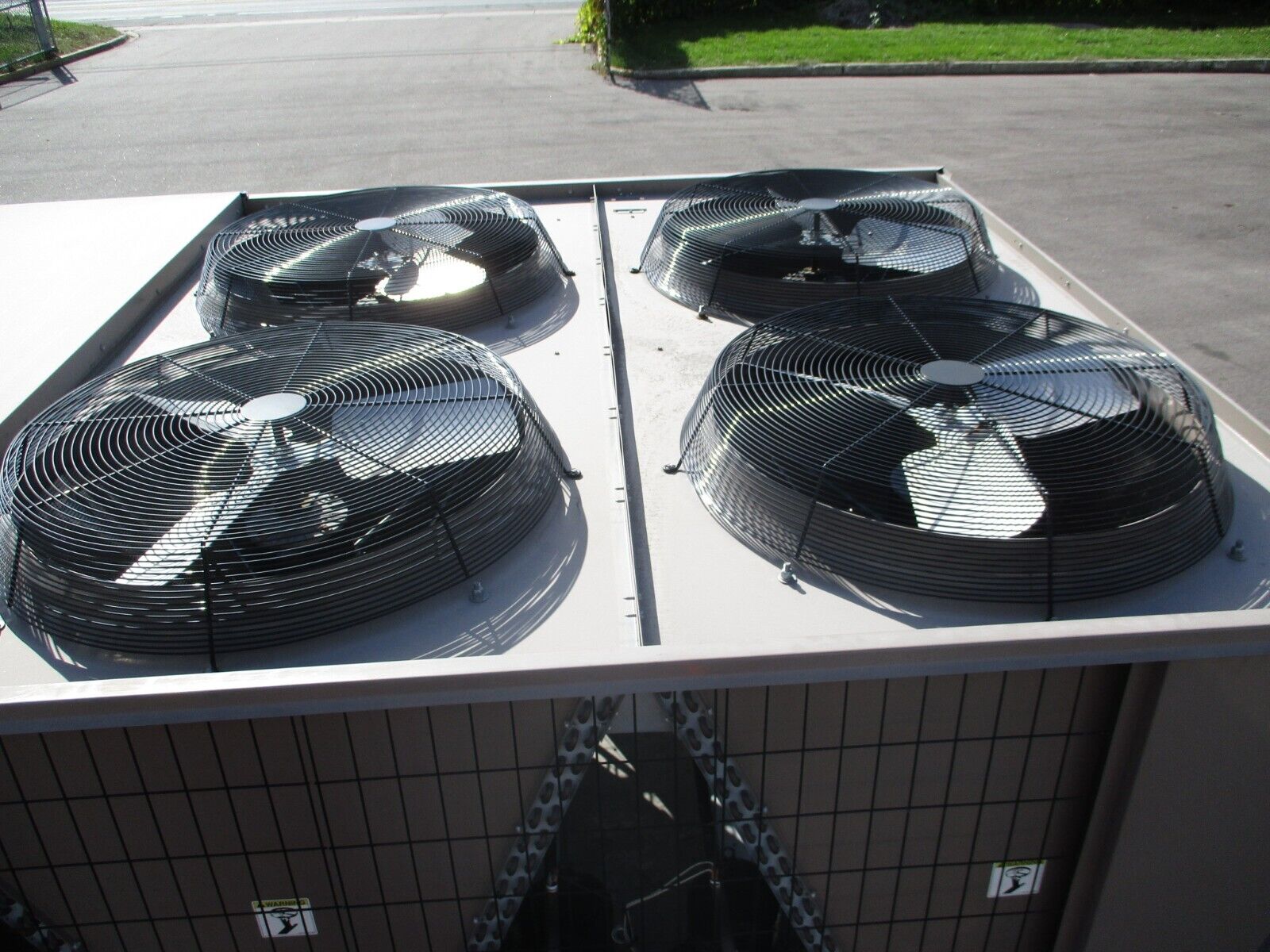 York Millennium Rooftop Unit Z4C024AAD3A3ABEDC1 40 Tons No Heat 460V 3Ph Used