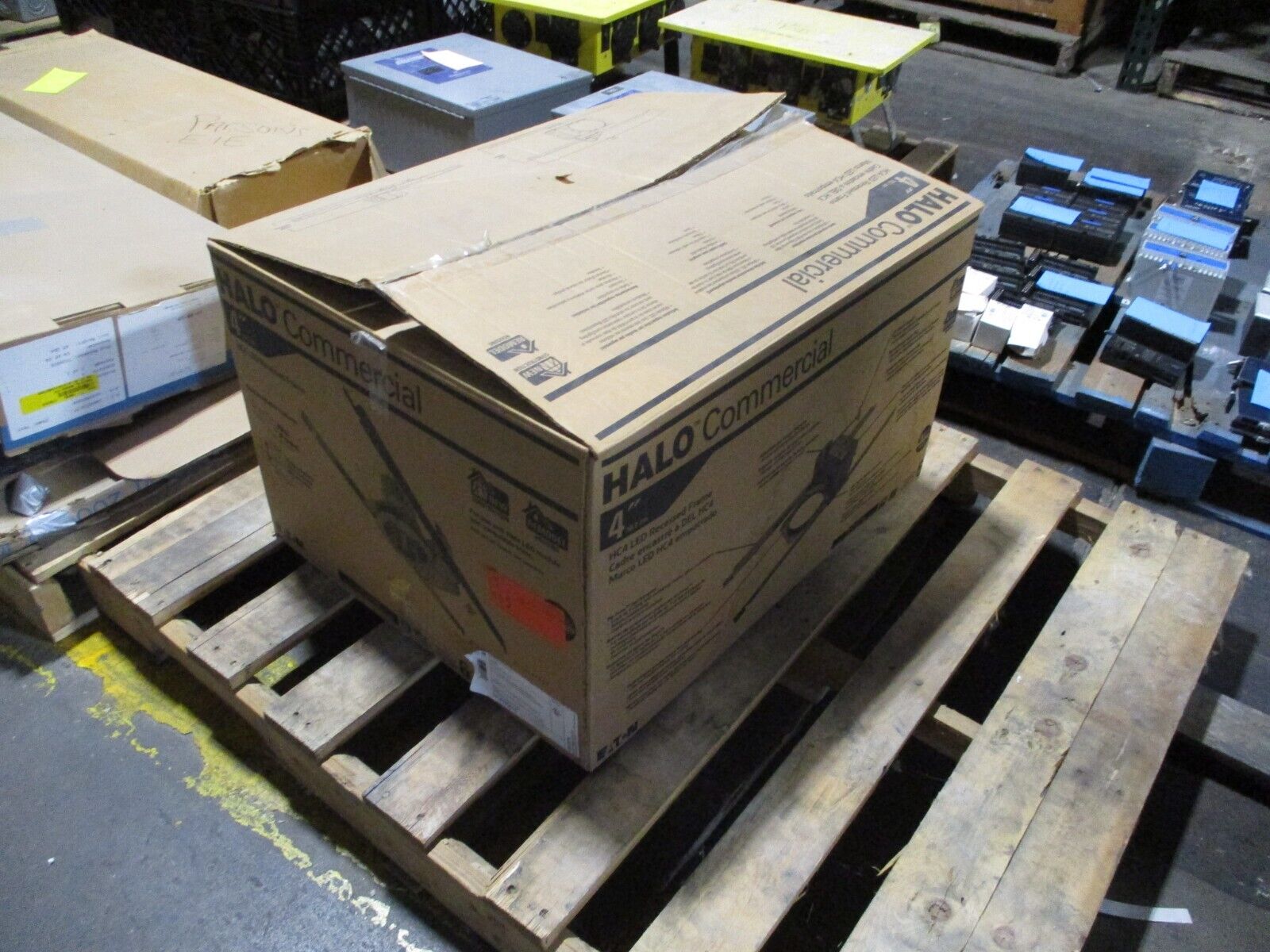 Eaton Halo Commercial HC4 LED Recessed Frame HC415D010 4" 1500 lm 120-277V