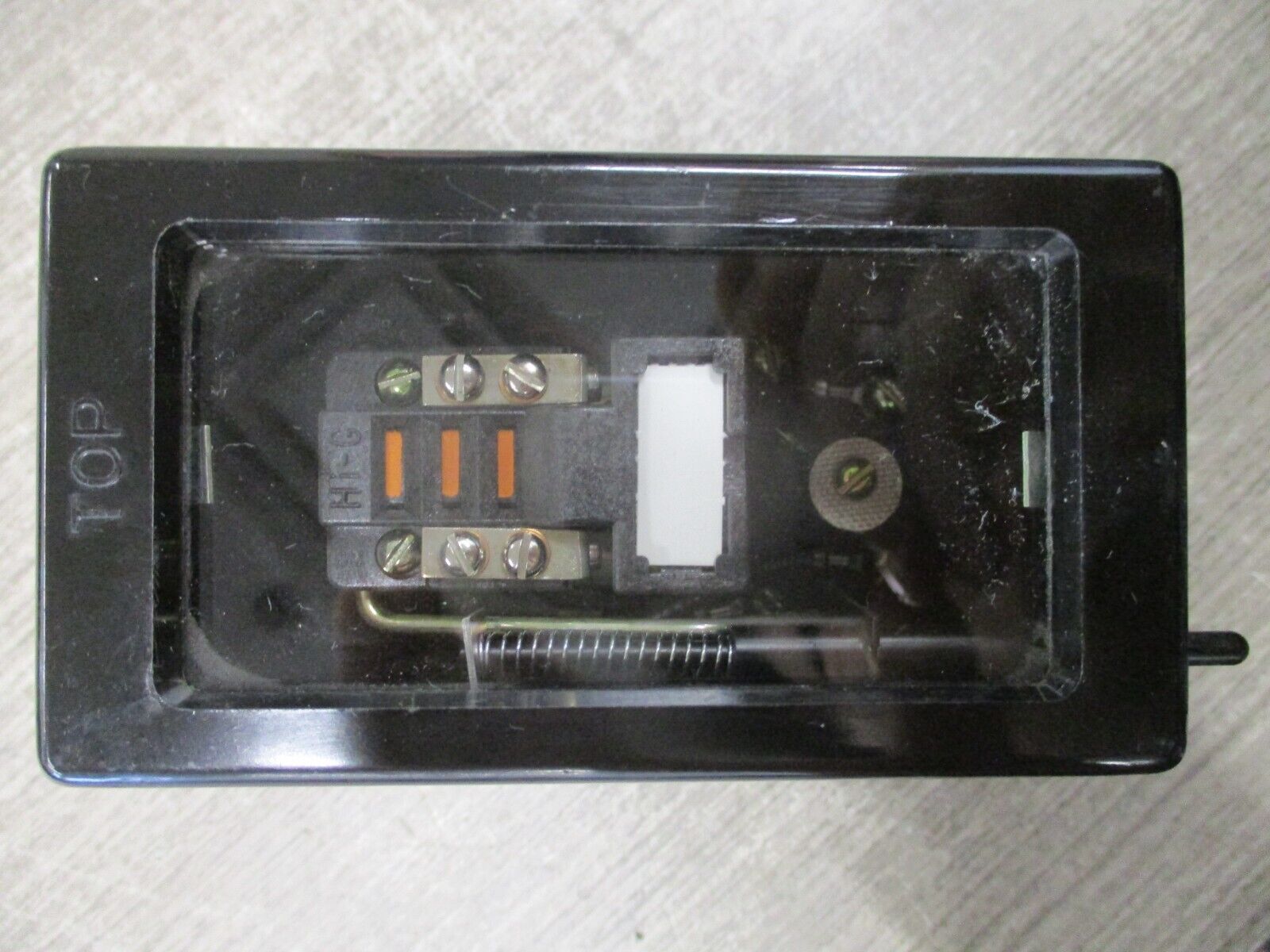 GE Auxiliary Relay 12HAA16C2 125VDC Used