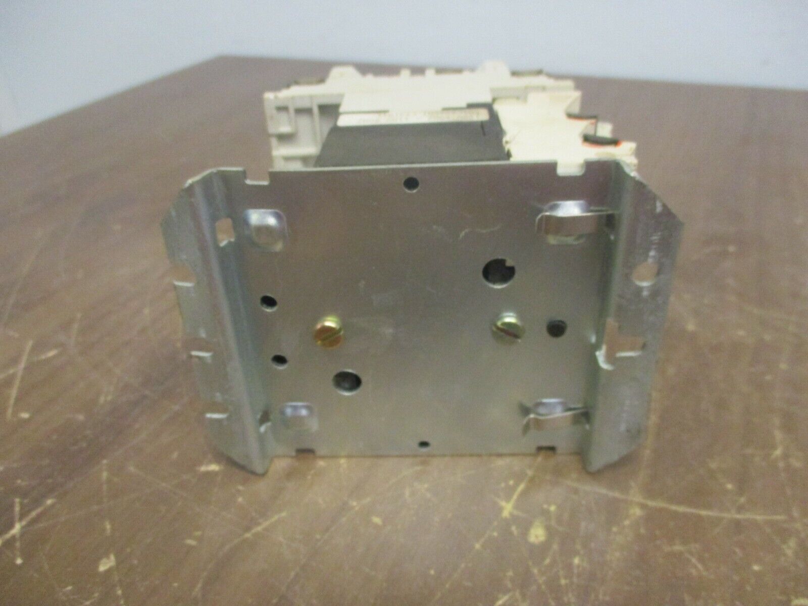 Westinghouse Size 1 Contactor A201K1CA 120V Coil 27A Used