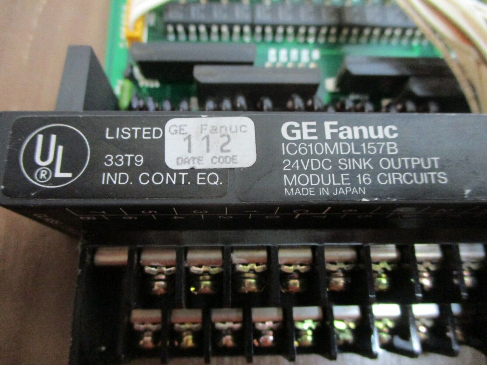 GE Fanuc 24VDC Sink Output Module IC610MDL157B 16-Circuit, Used