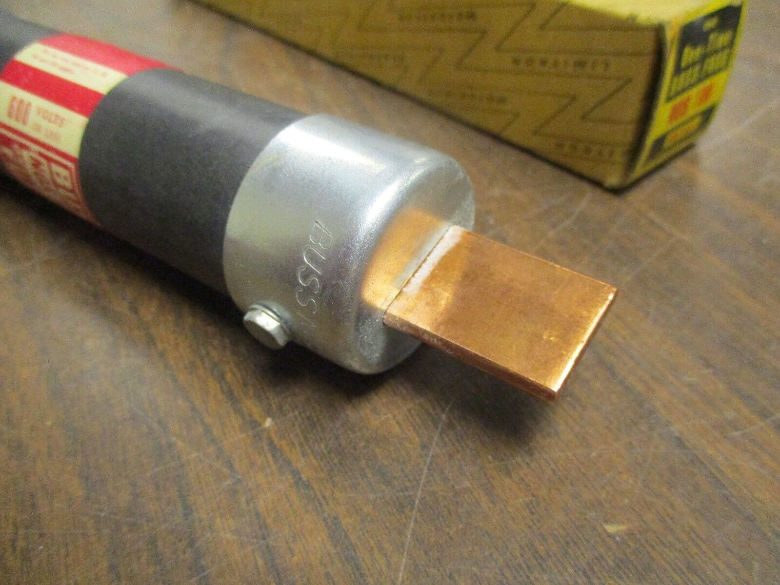 Buss Fuse NOS 100 100A 600V New Surplus