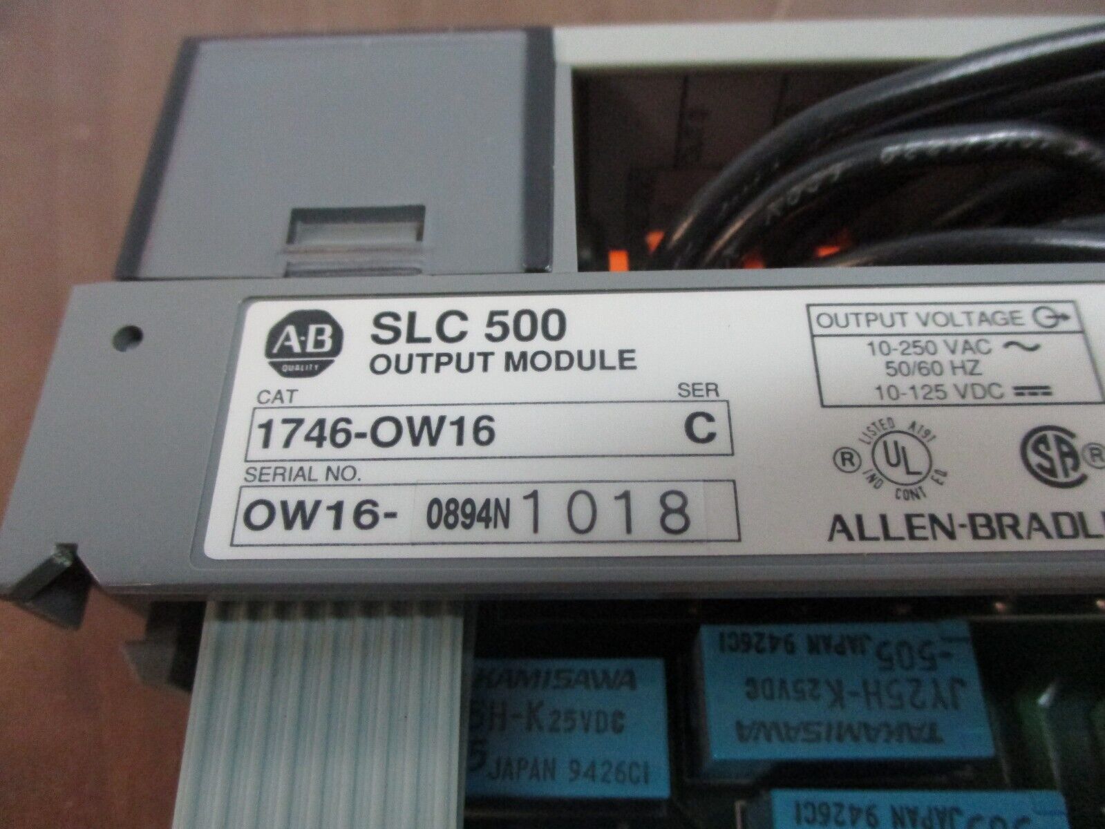 Allen-Bradley SLC 500 Output Module 1746-OW16 Ser C 10-250VAC/10-125VDC Output