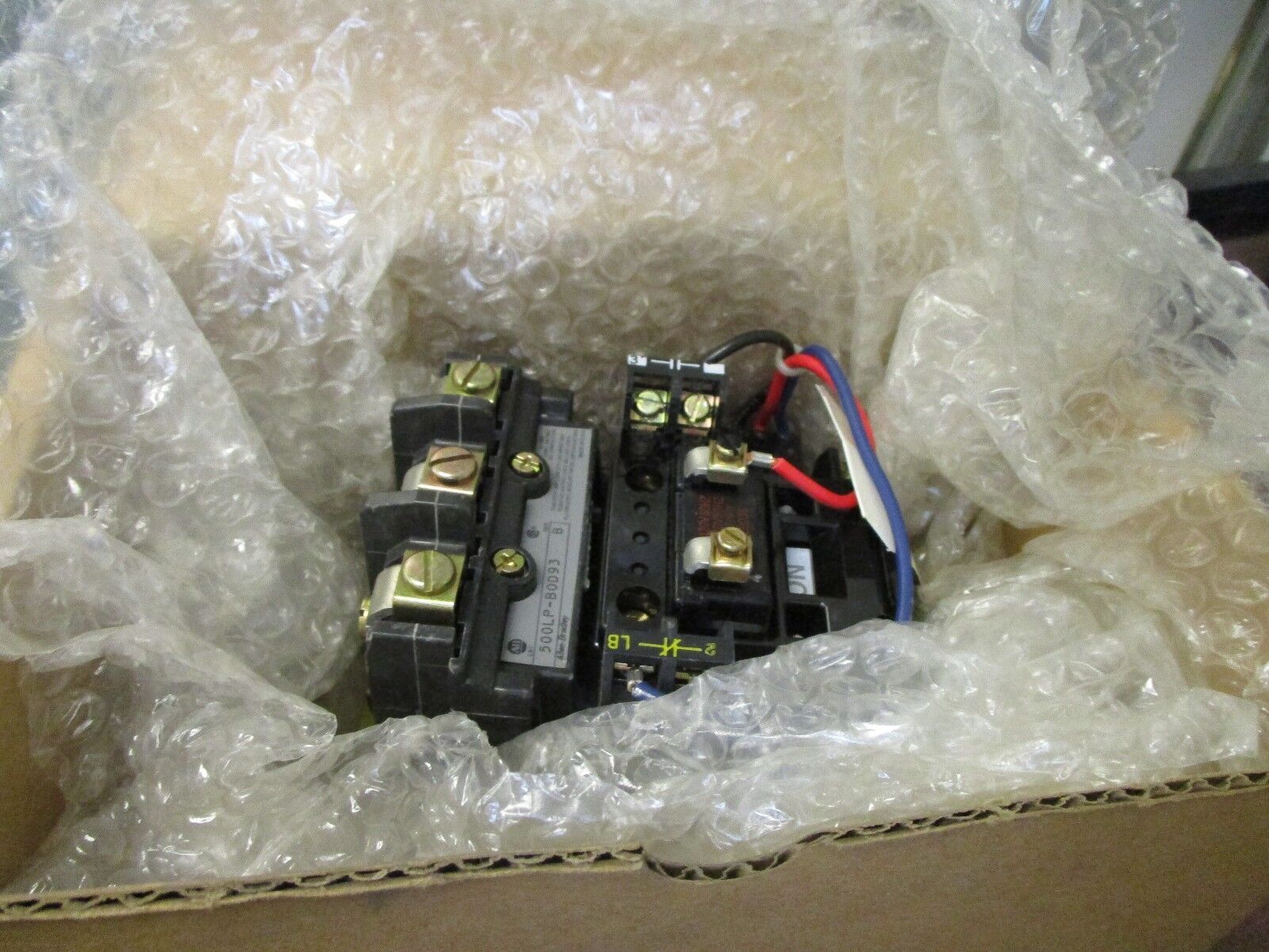 Allen-Bradley AC Lighting Contactor 500LP-B0D93 30A 3P 115-120V Coil New Surplus