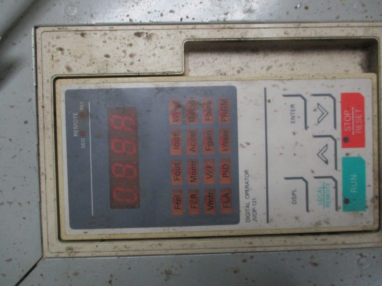 Saftronics AC Drive CIMR-P5U4030 50HP 3Ph w/ Keypad & External Mount Used