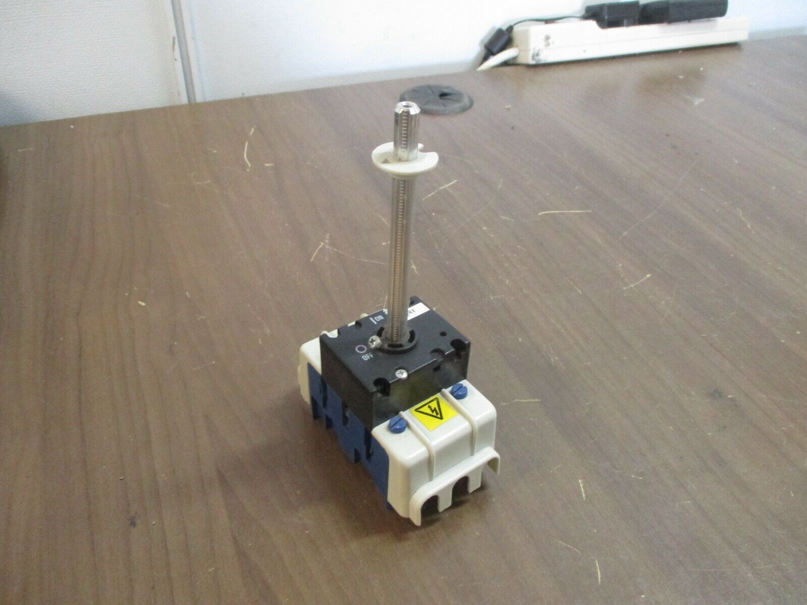 Kraus & Naimer Disconnect Switch KG64 60A 600V *No Handle* Used