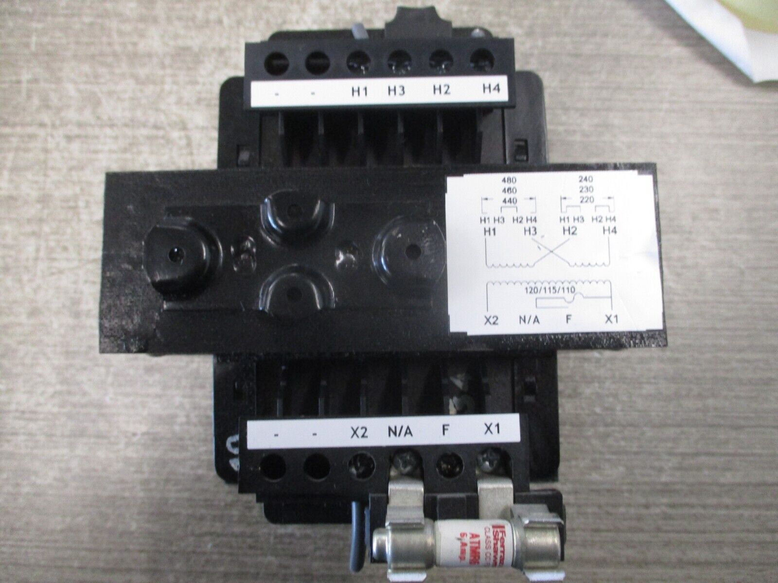 Siemens Control Transformer MT0500A Ser. B 500VA Pri: 240/480V Sec: 120V 50/60Hz