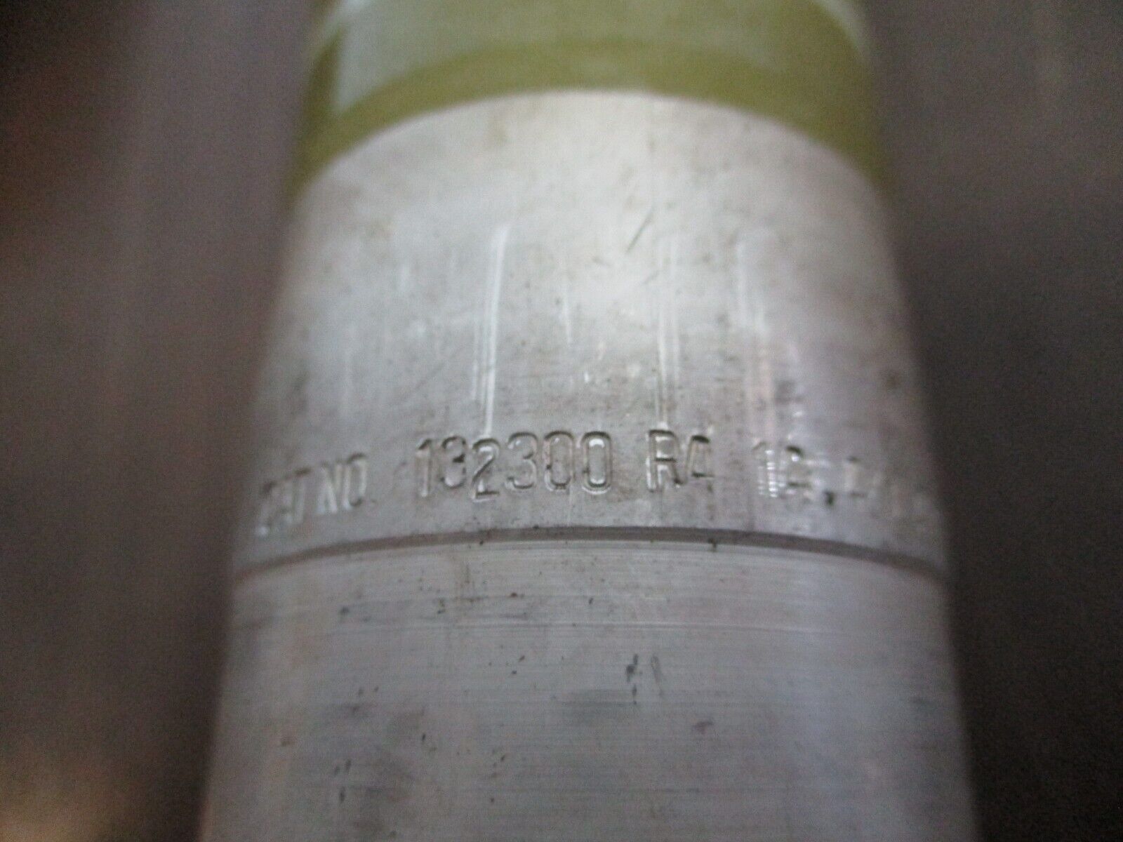 S&C SM-5 Fuse Refill Unit 132300R4 14.4kV 200E Used