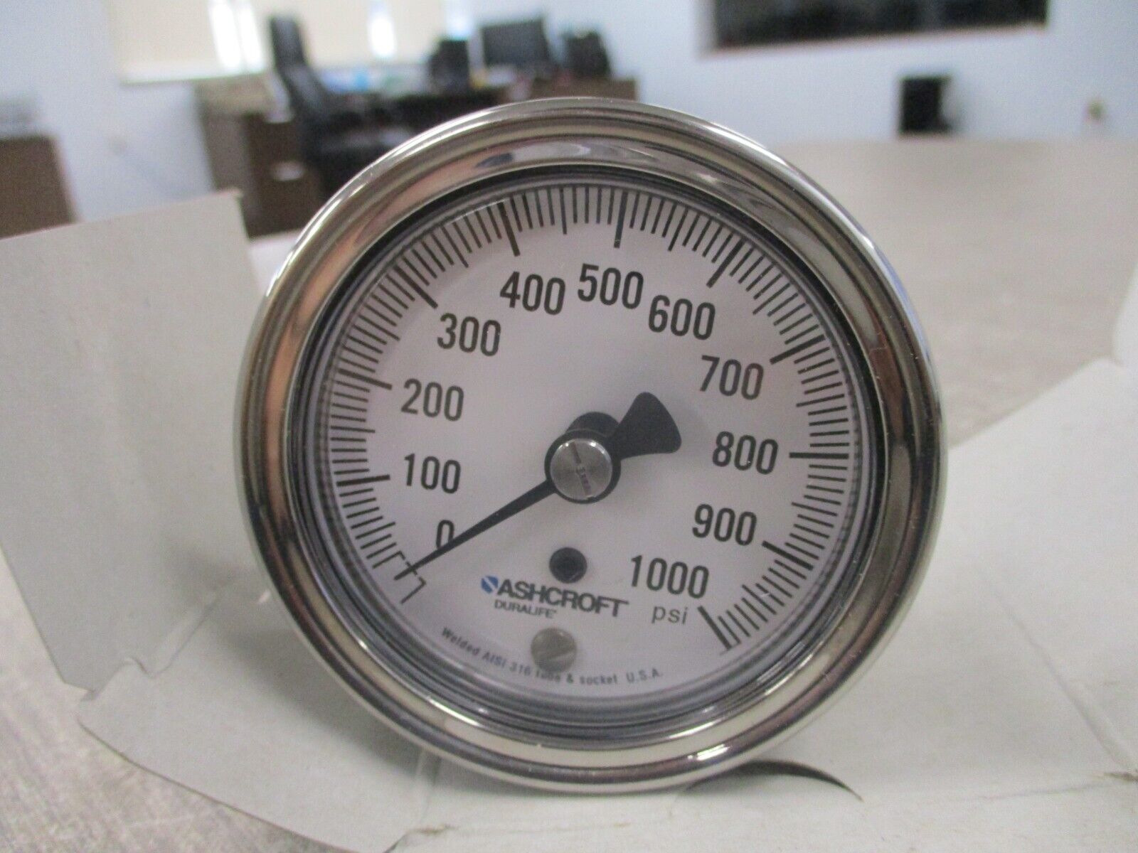 Ashcroft Industrial Duralife Pressure Gauge 25-1009-SW-02B-1000# New Surplus