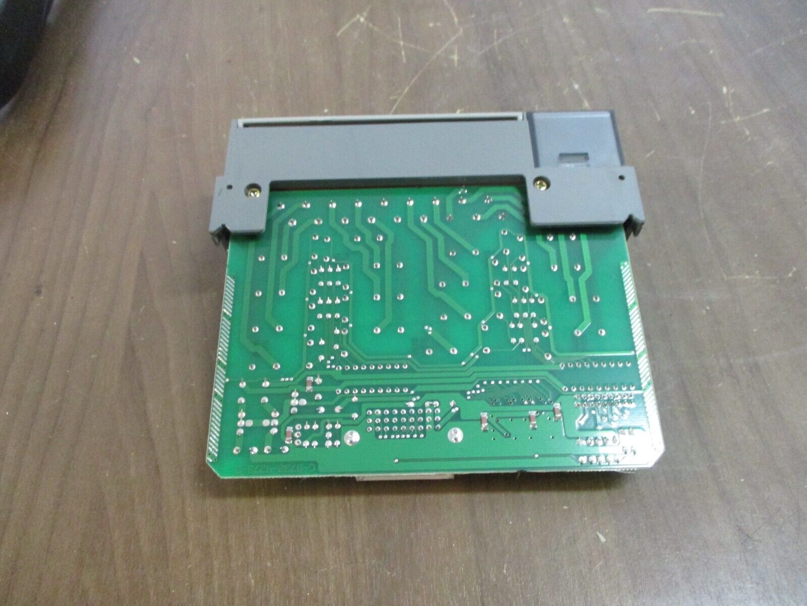 Allen-Bradley SLC 500 Output Module 1746-OW16 Ser C 10-250VAC/10-125VDC Output