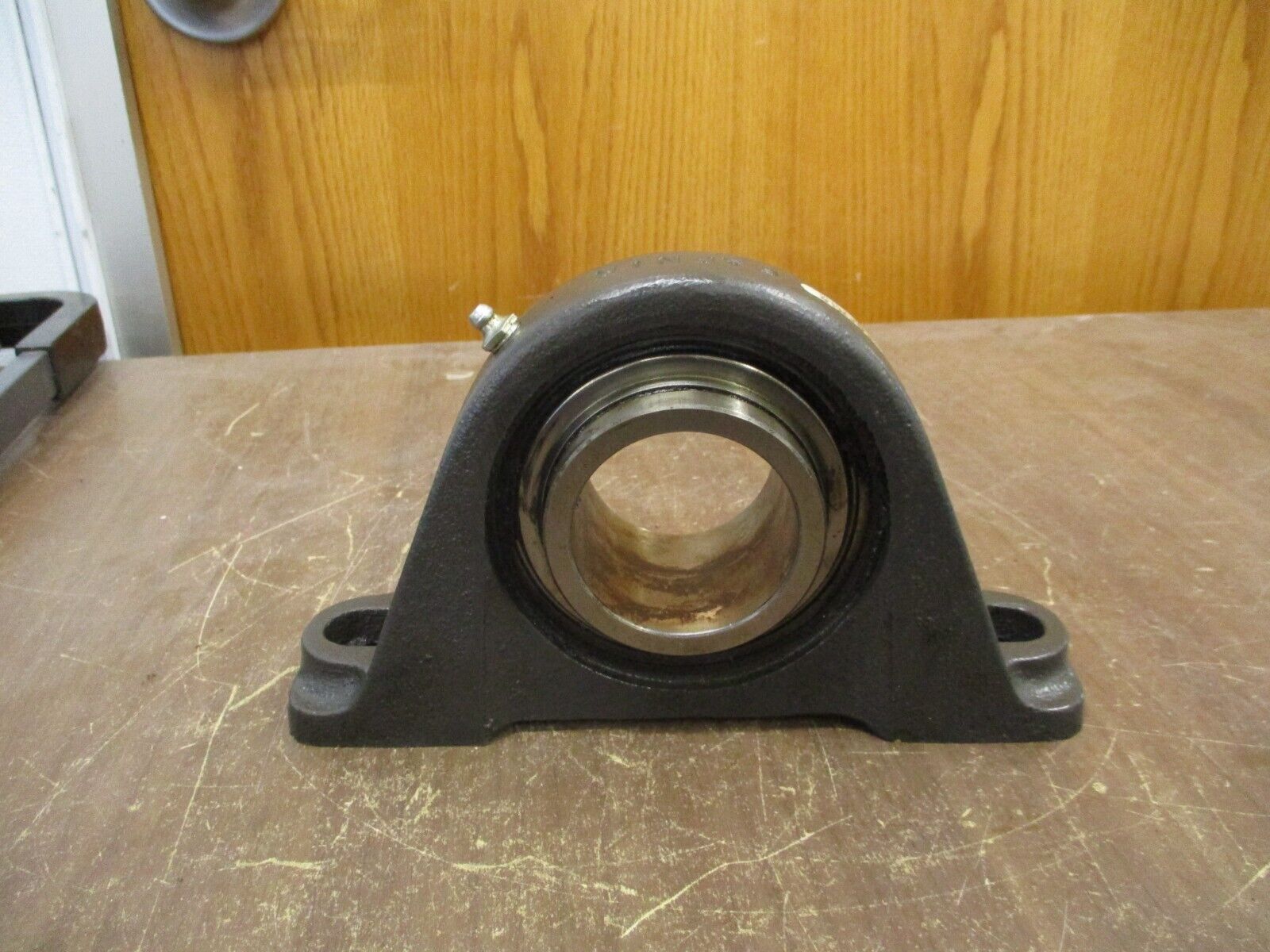 Fafnir Pillow Block Bearing RAK 2 3/16 Used