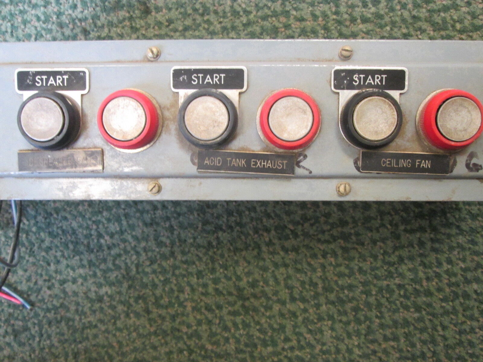Allen-Bradley Push Button Station 800T-6TZ 6-Position 6-Push Buttons Used