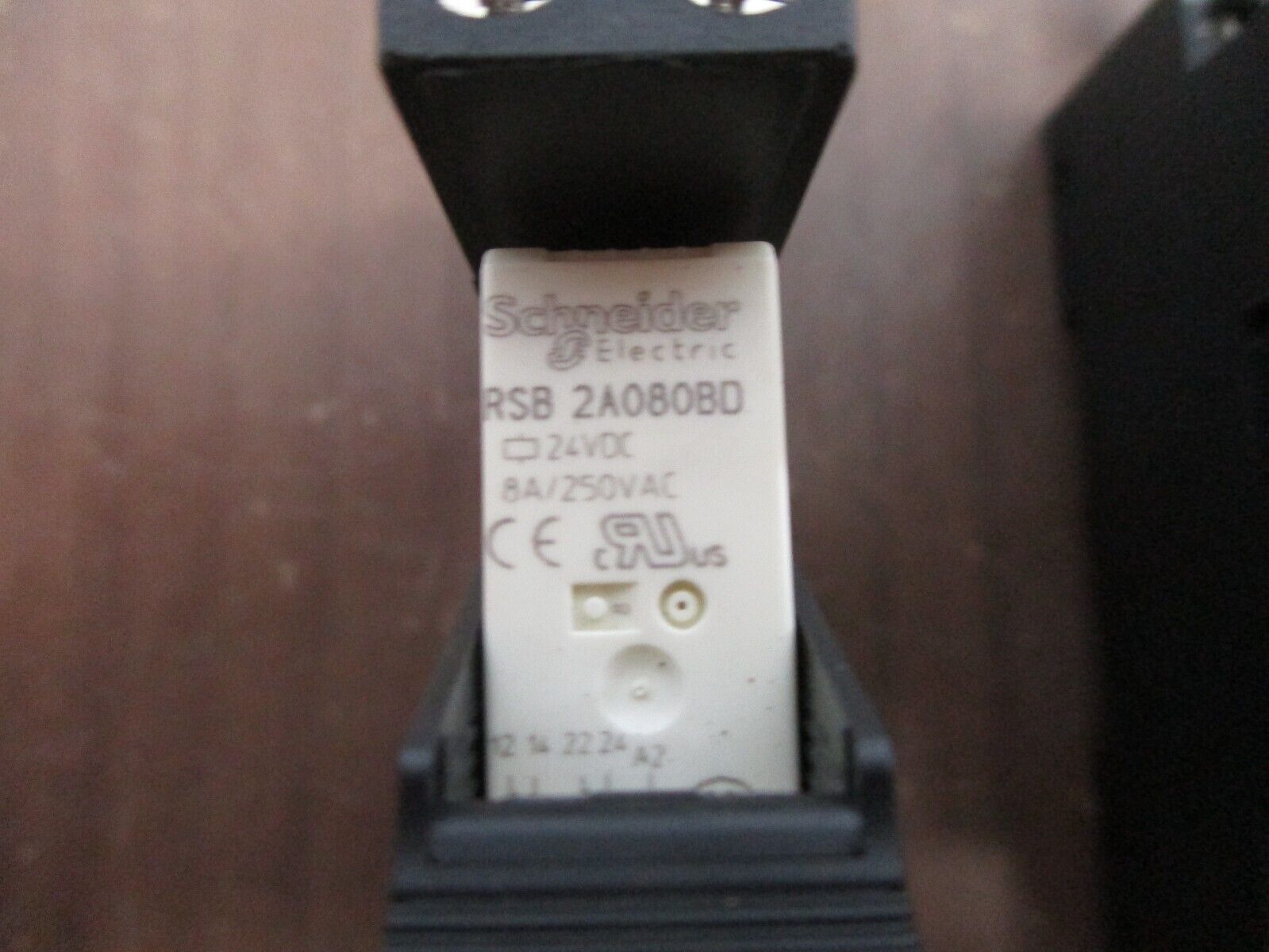 Schneider Electric Relay RSB 2A080BD 24VDC Coil w/ Base *Lot of 2* Used