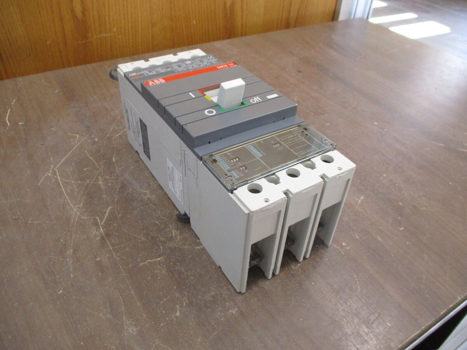 ABB SACE S4 Circuit Breaker S4N PR211 250A 600V 3P Used