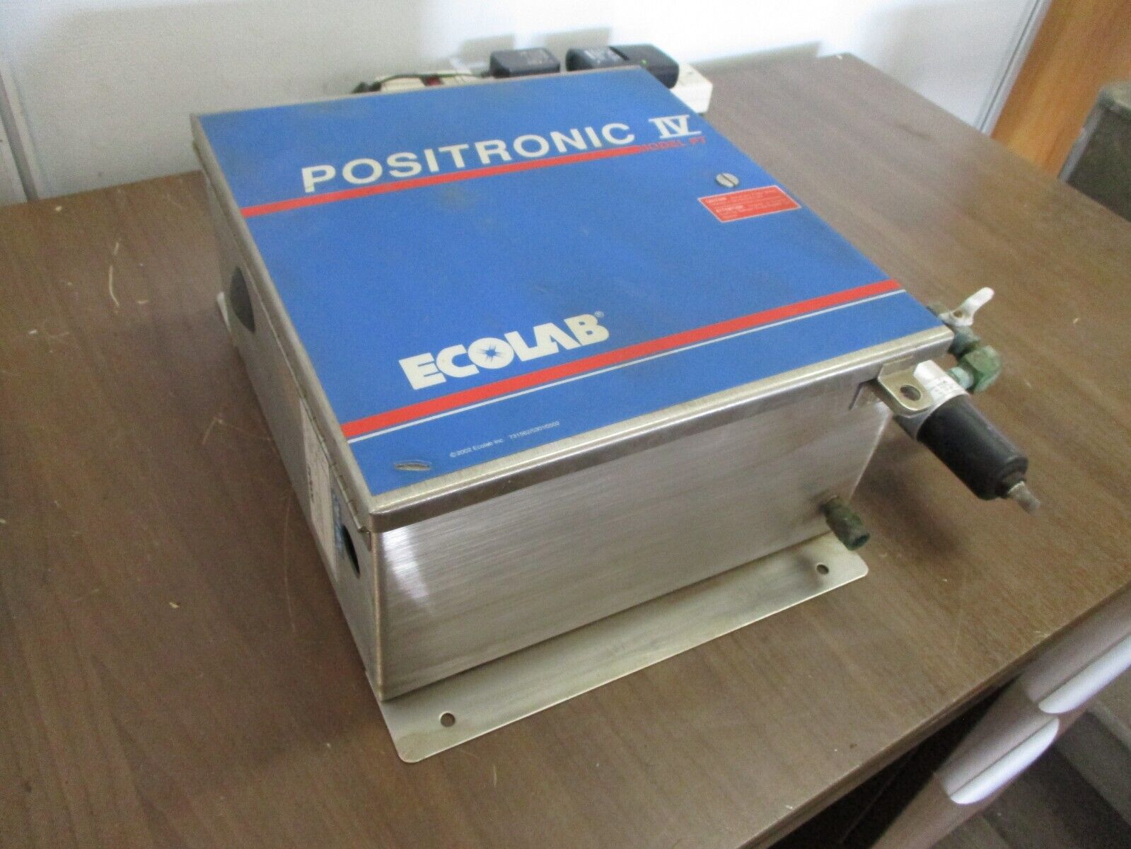 Ecolab Positronic IV Chemical Control Regulator PT 120V 60Hz 0.05A 6.5W Used