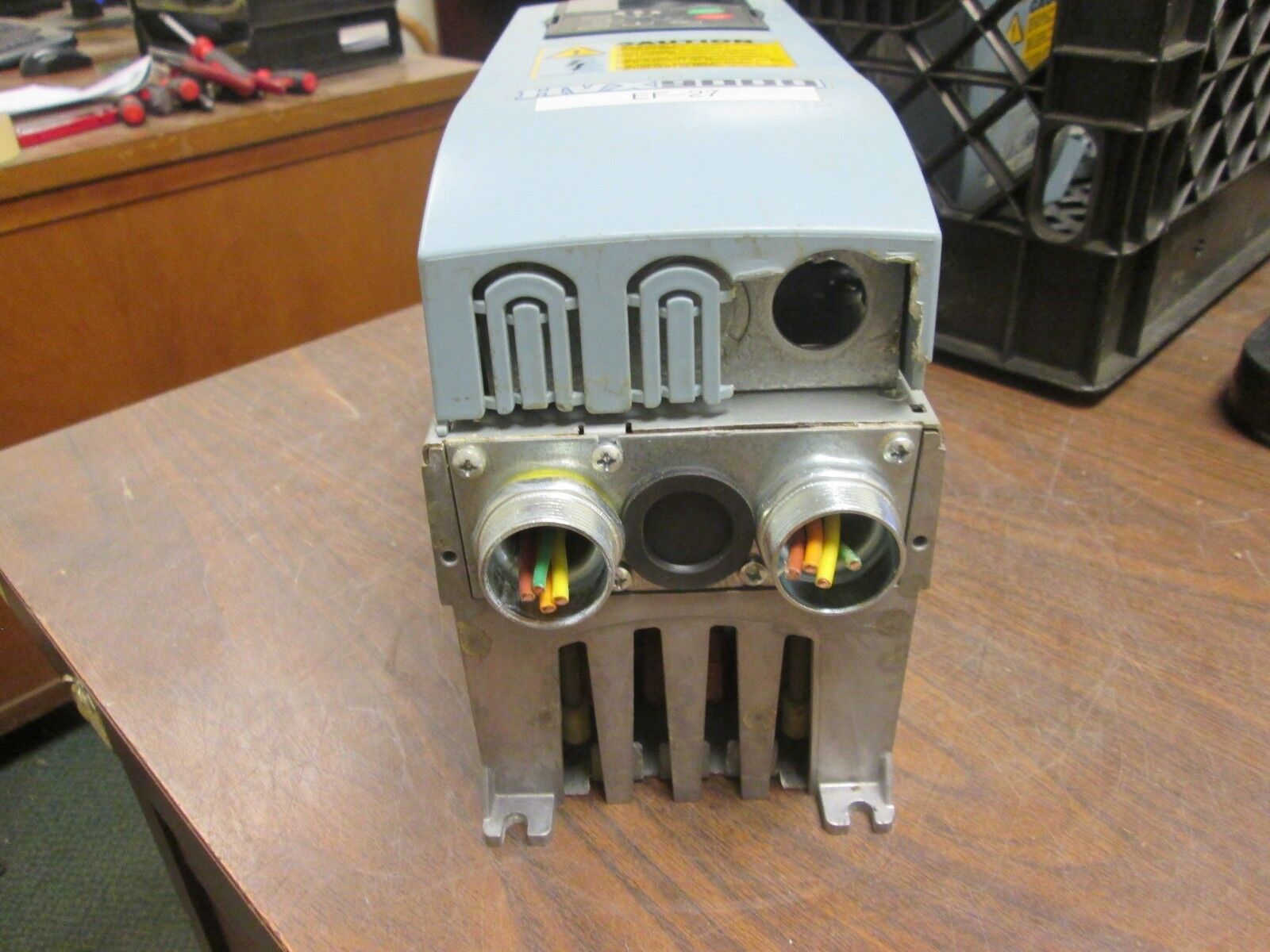 Cutler-Hammer HVX9000 AC Drive HVX005A1-4A1B1C4 5HP 3Ph Used