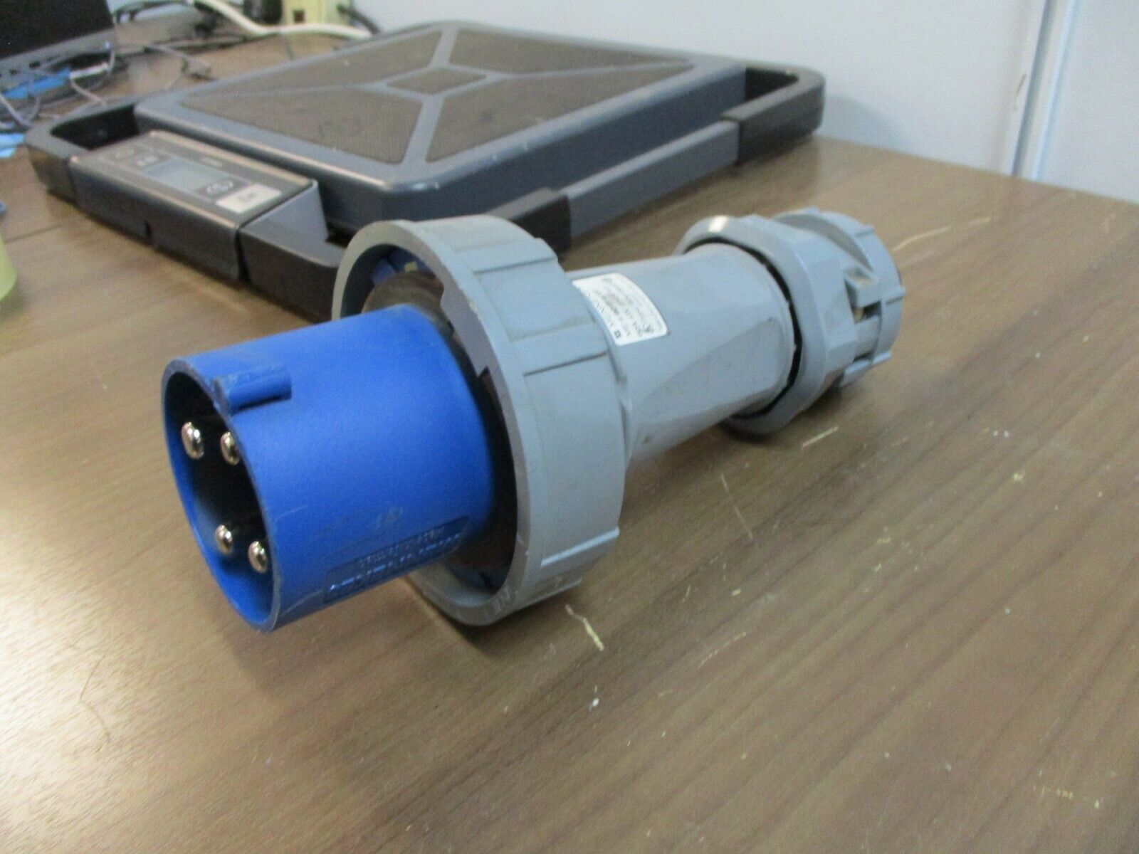 Mennekes Plug ME460P9W 60A 250V 4W Used