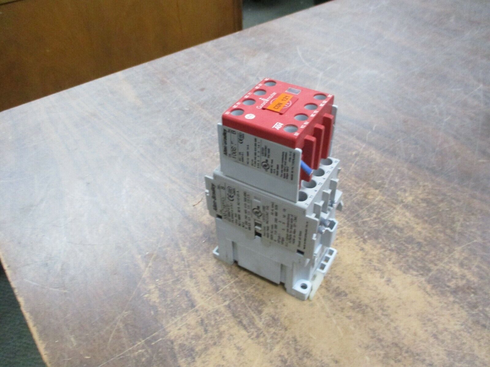 Allen-Bradley Safety Contactor 100S-C16D14C 120V Coil 30A 600V, Used