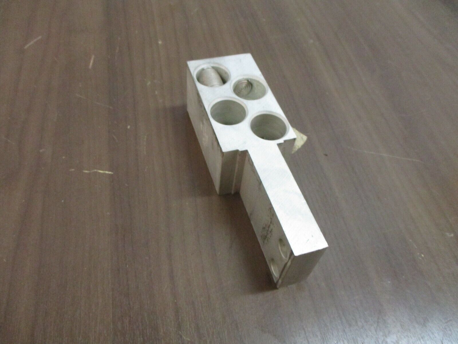 GE Mechanical Lug 252B3638G1 2/0-600 kcmil Used